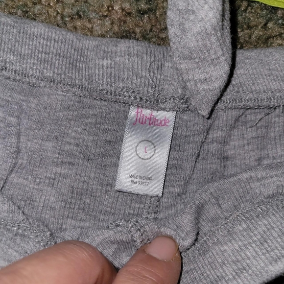 Large women's flirtitude play set - Picture 3 of 4